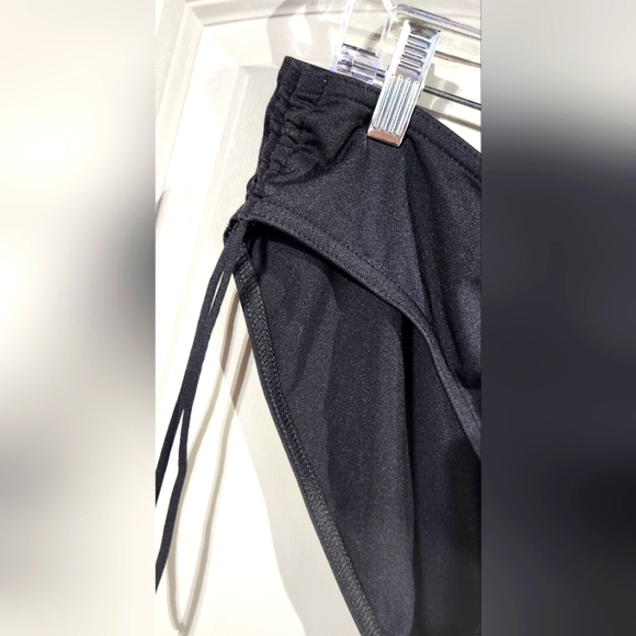 ⚡️🛍 4/$20 🛍 Merona Bikini Bottom Only Size XL - Picture 3 of 4